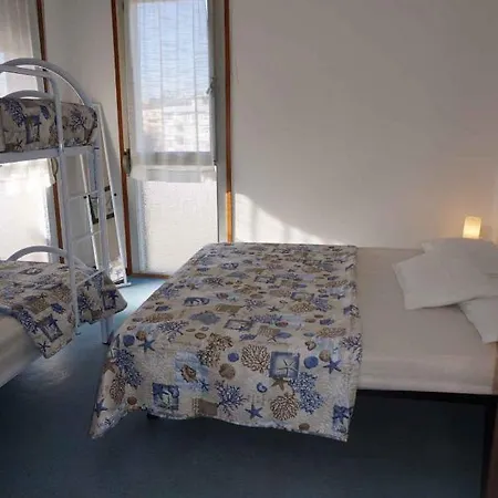 In 40176 Apartment *