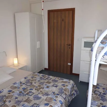 Apartmán In 40176 *